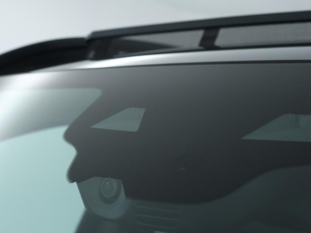 Mercedes-Benz Glb 200 amg line | panoramadak | trekhaak | cruise control | 