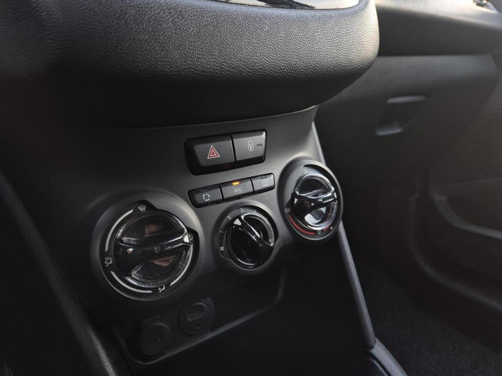 Peugeot 208 1.2 vti active