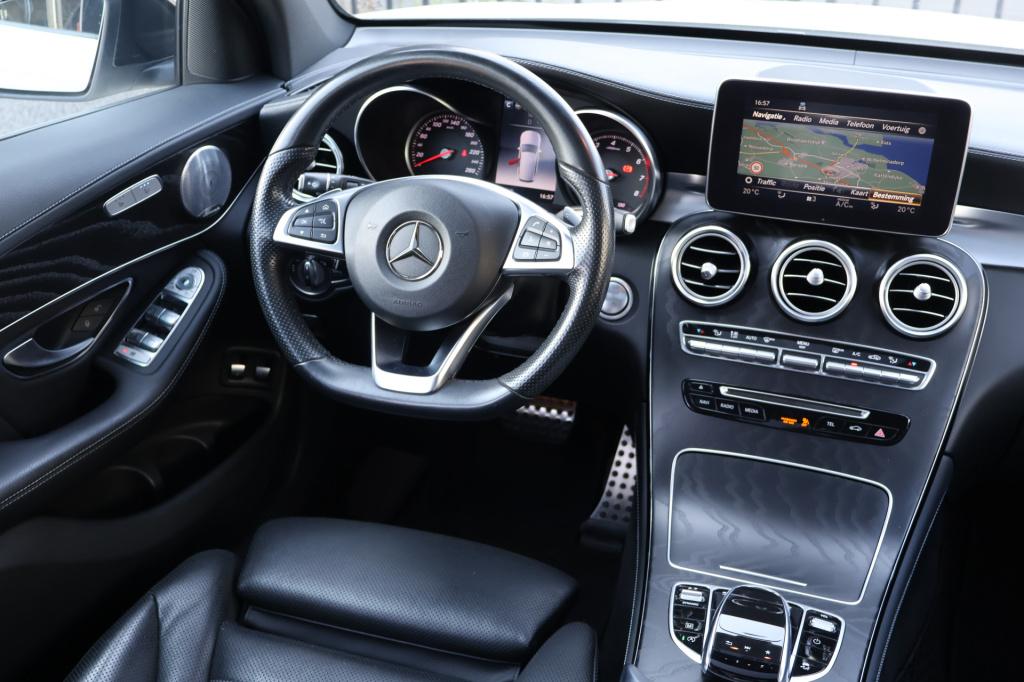 Mercedes-Benz Glc 300 4matic l amg line l 245 pk l panoramadak l burmester 