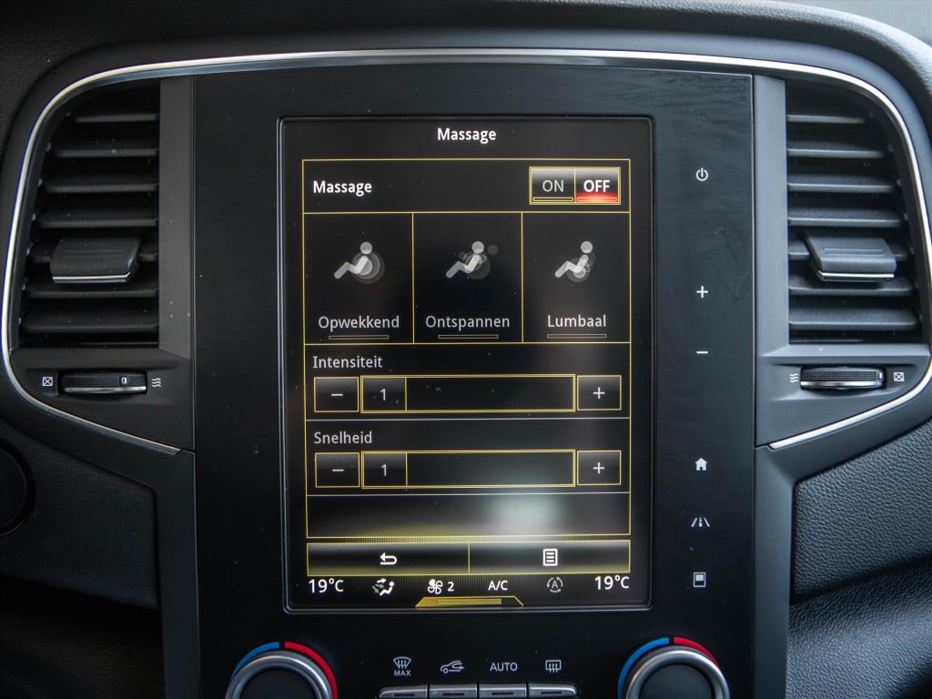 Renault Megane 1.2 energy tce 130pk bose | navigatie | camera | park. senso