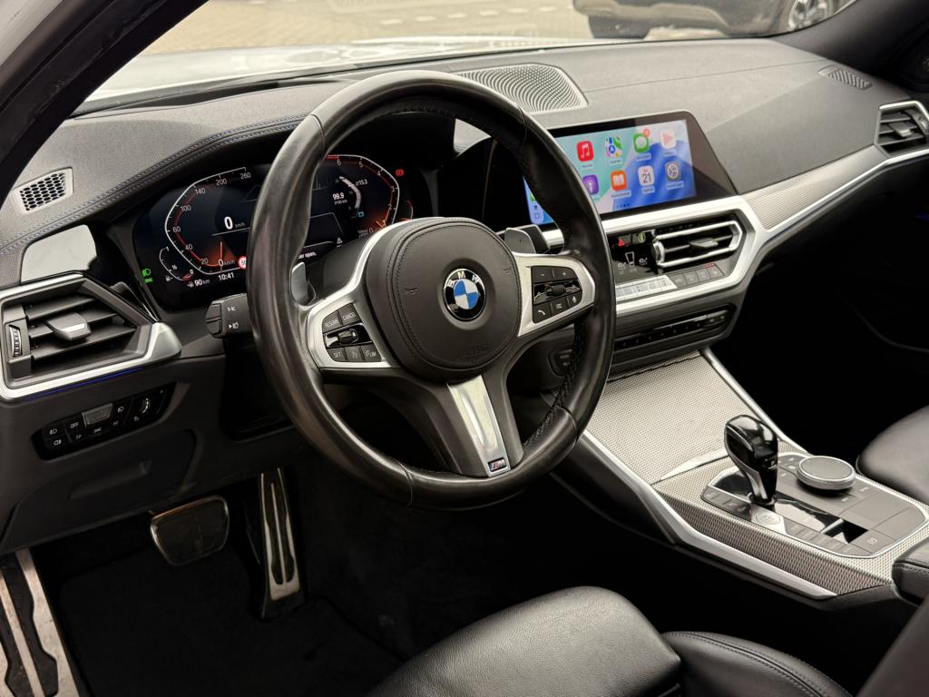 BMW 3-serie 320i m-sport | schuif/kantel | harman / kardon | leder | head-u