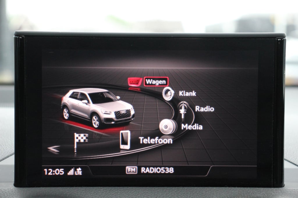 Audi Q2 1.4 tfsi | limited | s-tronic | led | navi