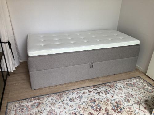 Bed 1 persoons 90 x 200