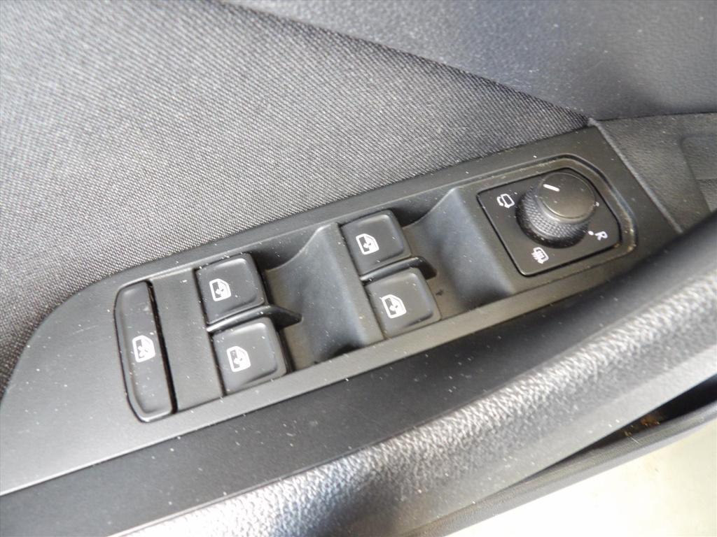 Skoda Kamiq 1.0 tsi greentech 110pk dsg-7 monte carlo