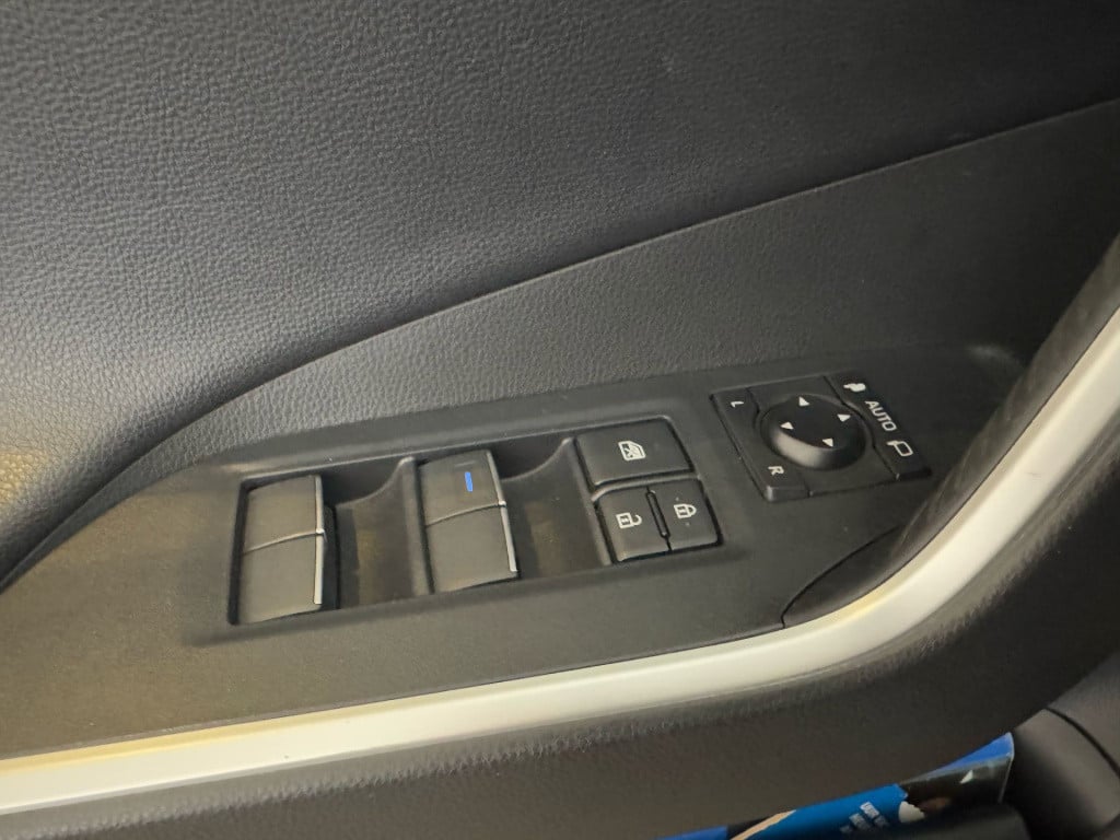 Toyota Rav4 2.5 hybrid awd executive