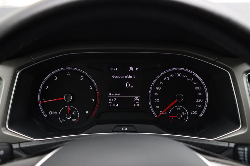 Volkswagen T-roc 1.5 tsi style executive 150pk dsg