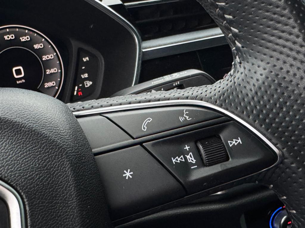 Audi Q3 sportback 45 tfsi quattro s-line * keyless * matrix led * adaptive 