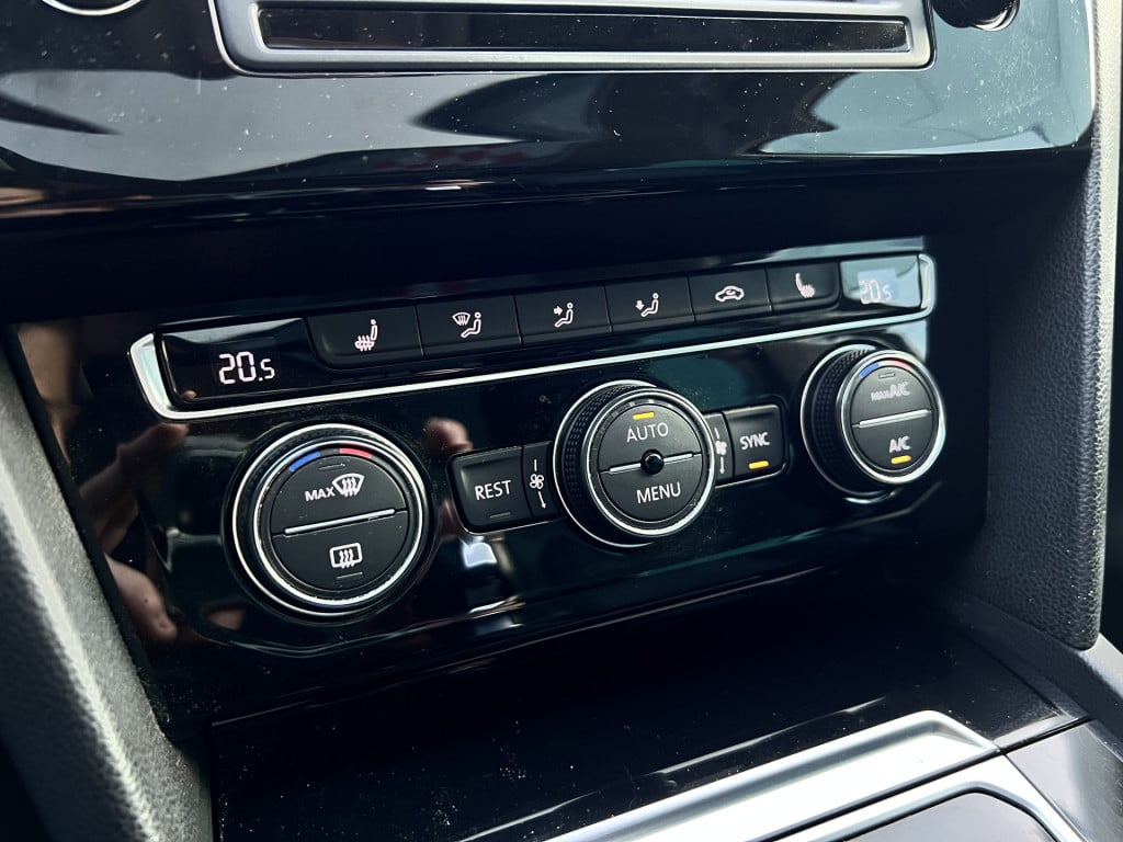 Volkswagen Passat variant 1.4 tsi act highline - automaat | bluetooth | cam