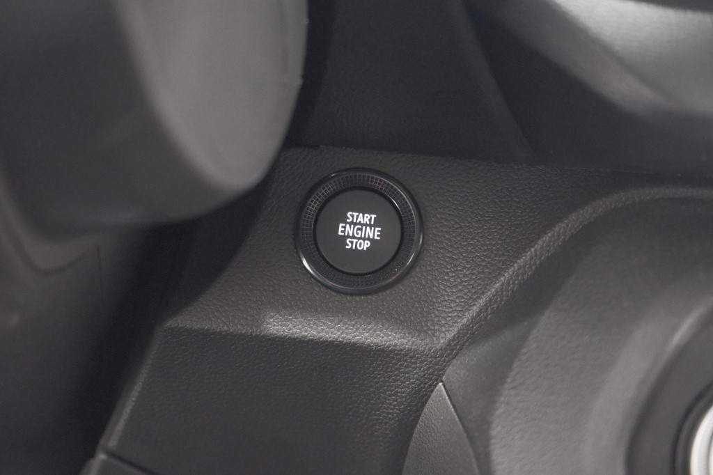 Dacia Sandero Stepway tce 90 expression | camera | dodehoekdetectie | navig