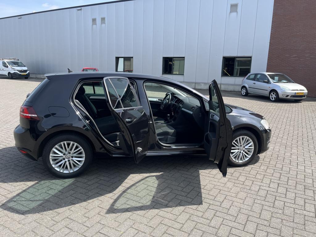 Volkswagen Golf 1.2 tsi cup edition 85 dkm navi