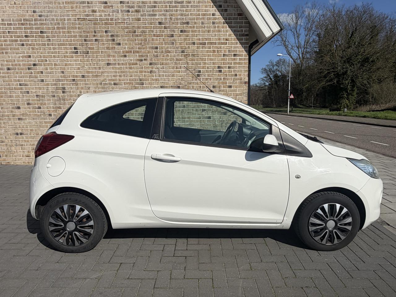 Ford ka 1.2 2012 airco 139dkm nap logisch
