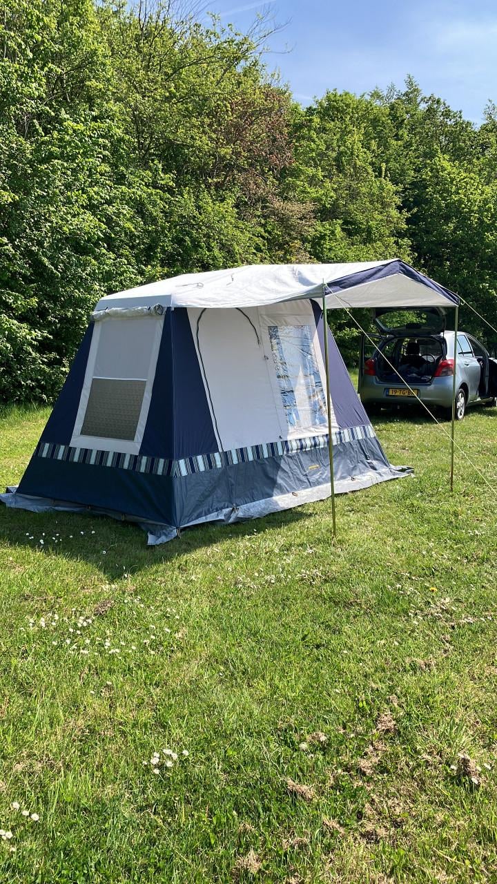 Bungalow tent