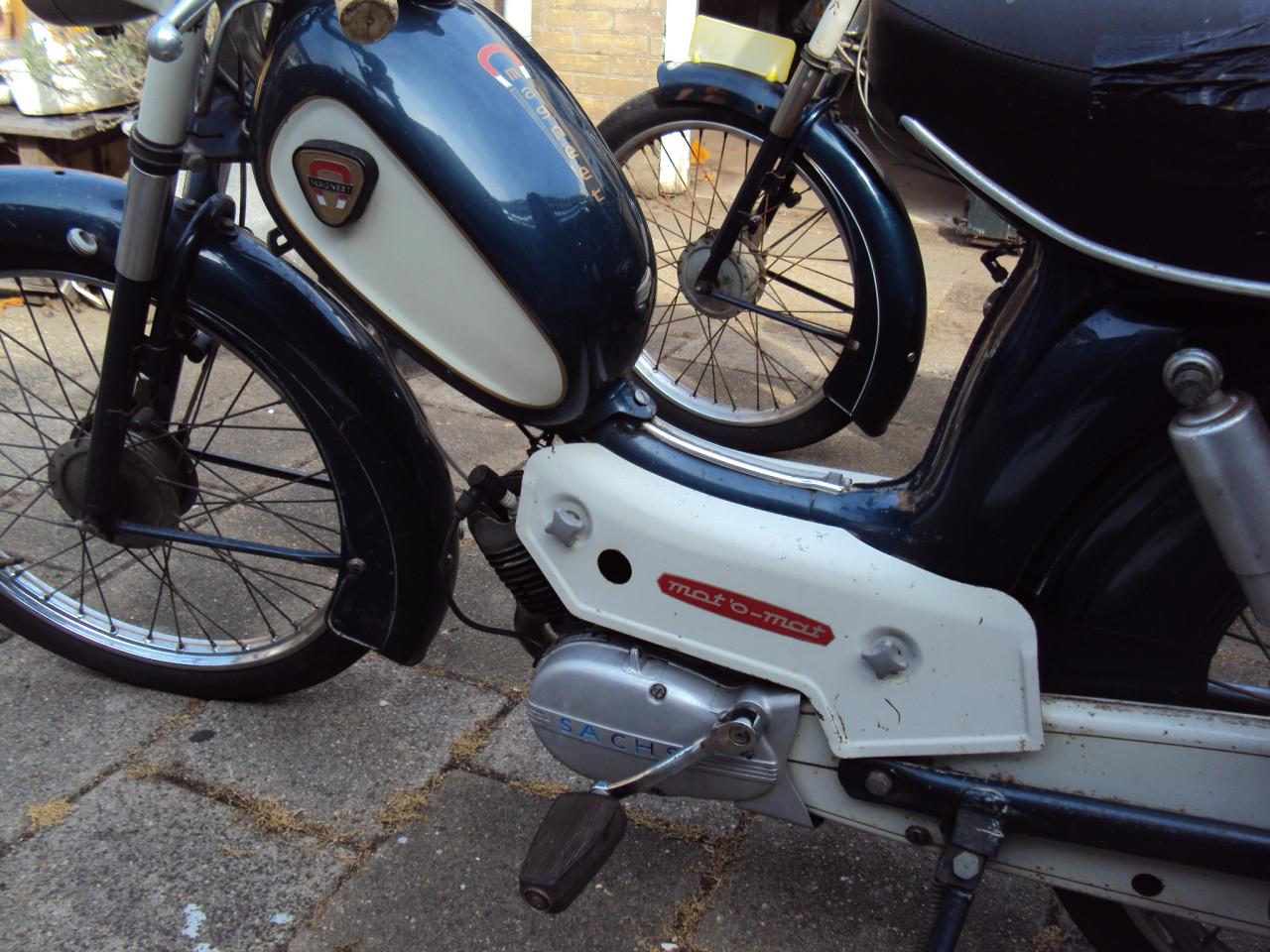 Te koop bromfiets MAGNEET