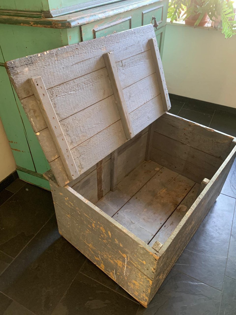 Prachtige vintage houten kist - oude brocante houten kist met deksel