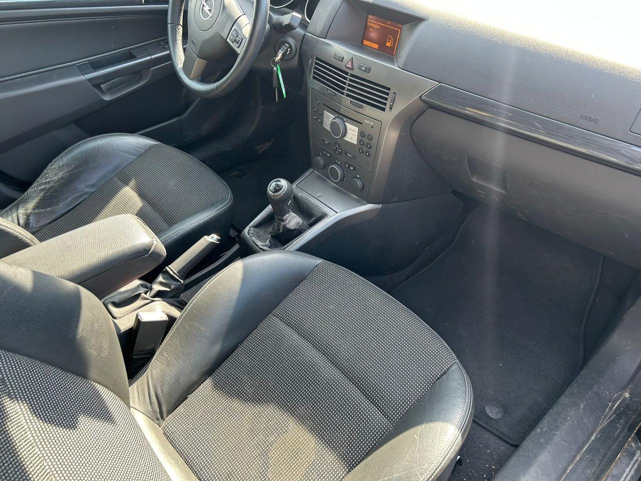 Opel Astra Wagon 1.6 Elegance Auto.Airco Cruise LM Velgen Trekhaak APK