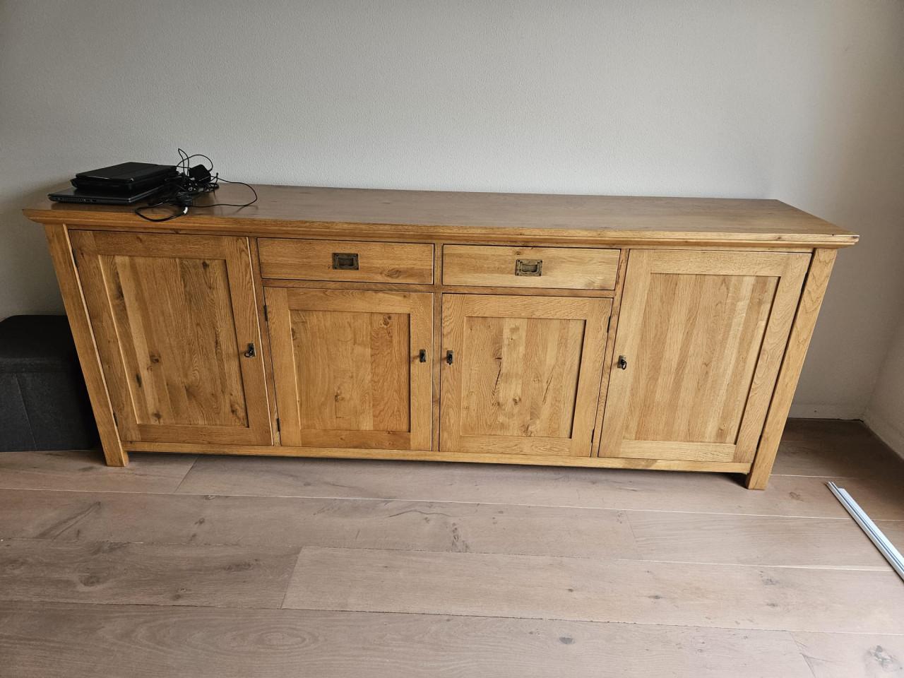 Mooie kasten modern eiken