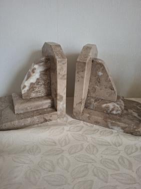 Natuurstenen boekesteun uit grootmoeders tijd