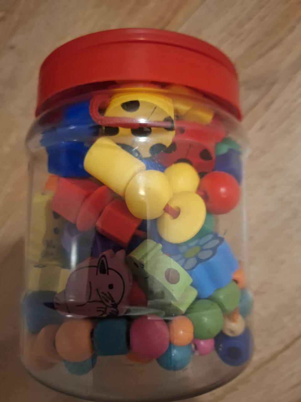 Emmertje houten kralen