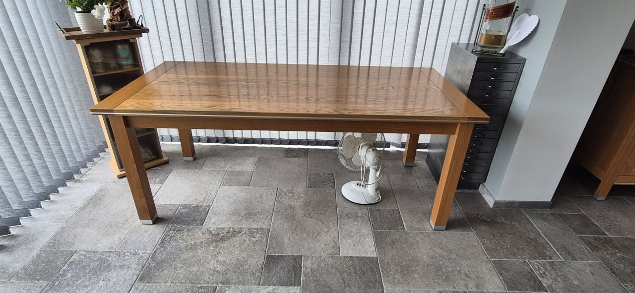 Eetkamer tafel eiken