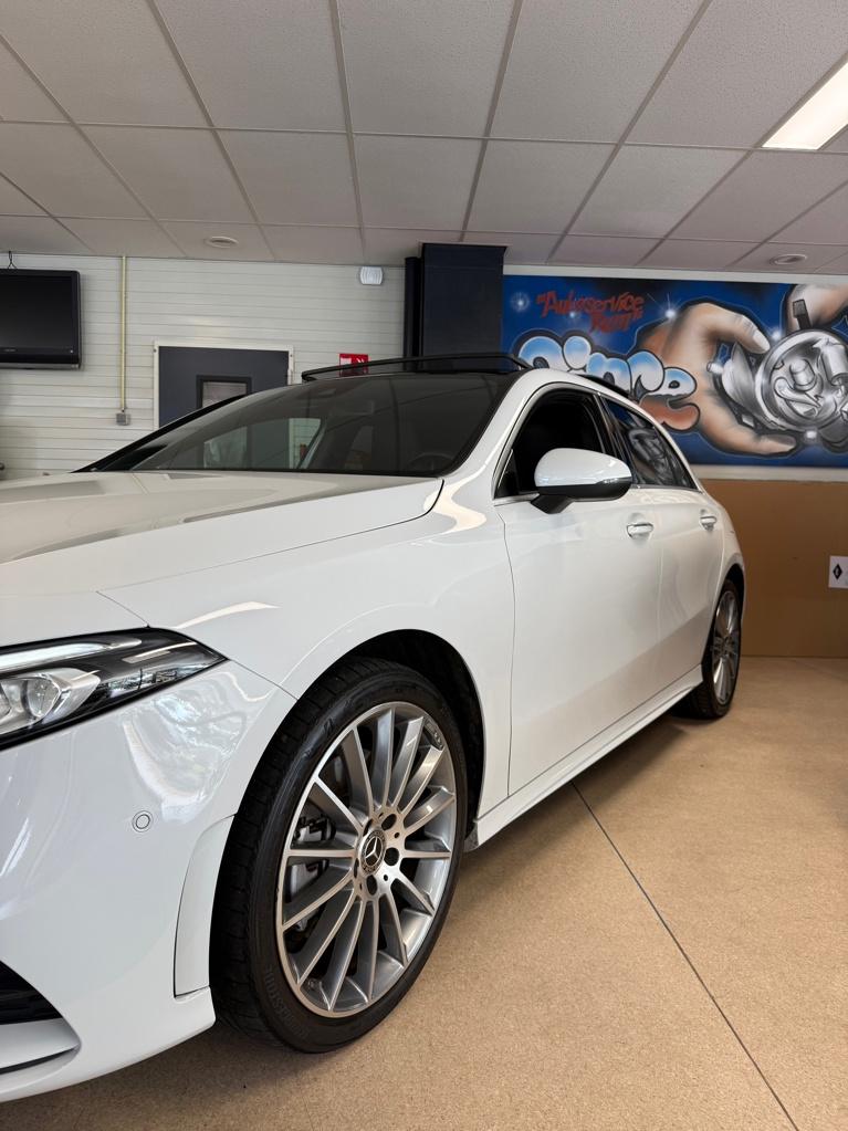 Mercedes-Benz A-Klasse 250 e business line
