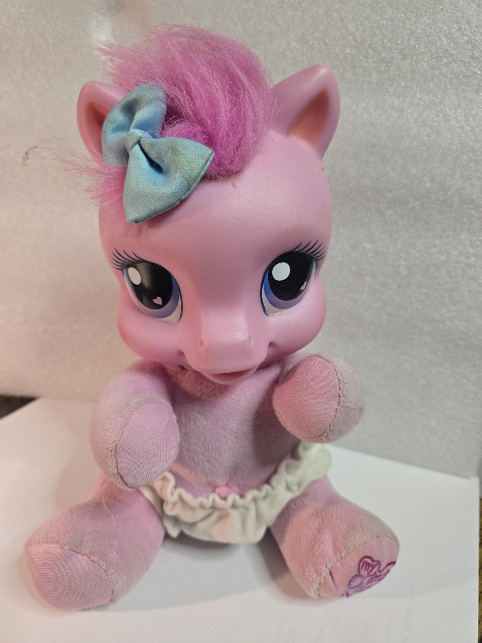 My Little Pony G3 23cm Baby Pinkie Pie Pratend en Zingend Speelgoed