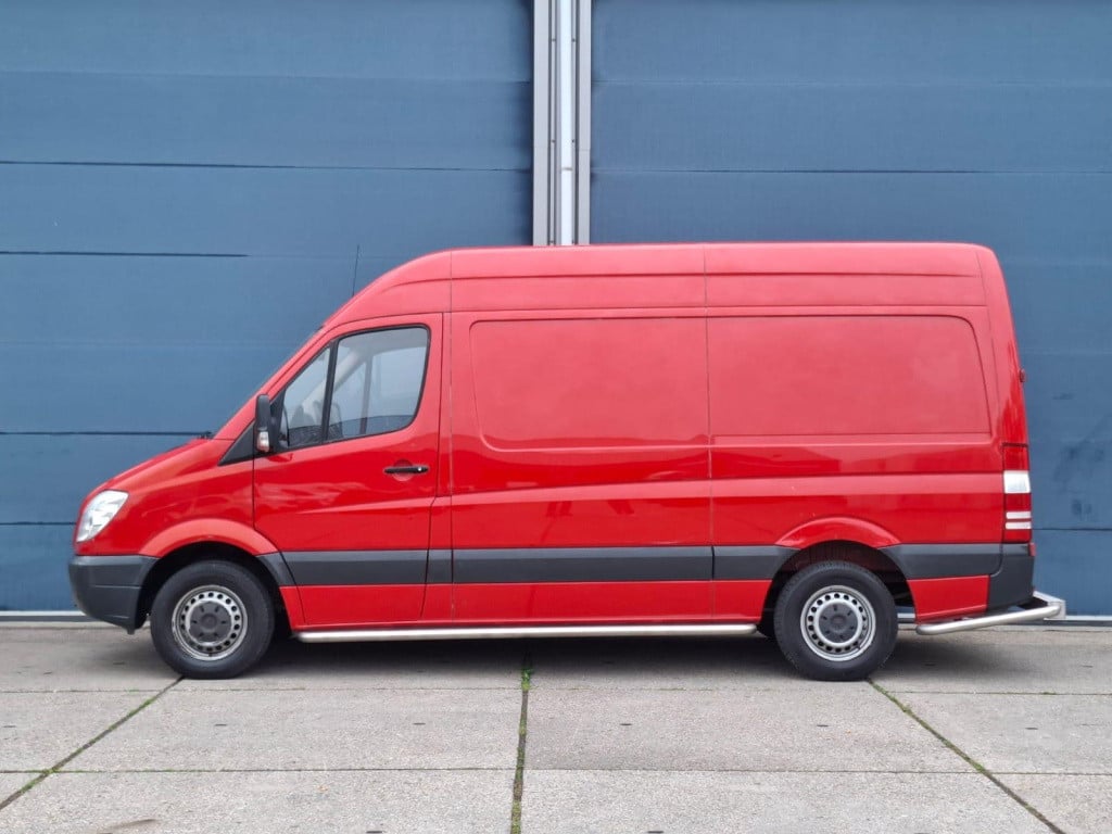 Mercedes-Benz Sprinter 210 2.2 cdi 366 functional hd 3 zits / side bars / p