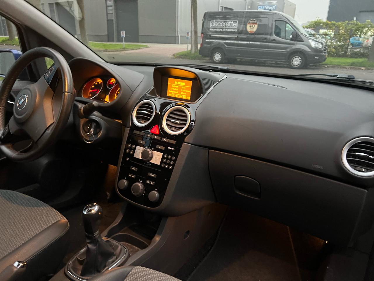 Opel Corsa 1.4-16V Edition 137.426KM