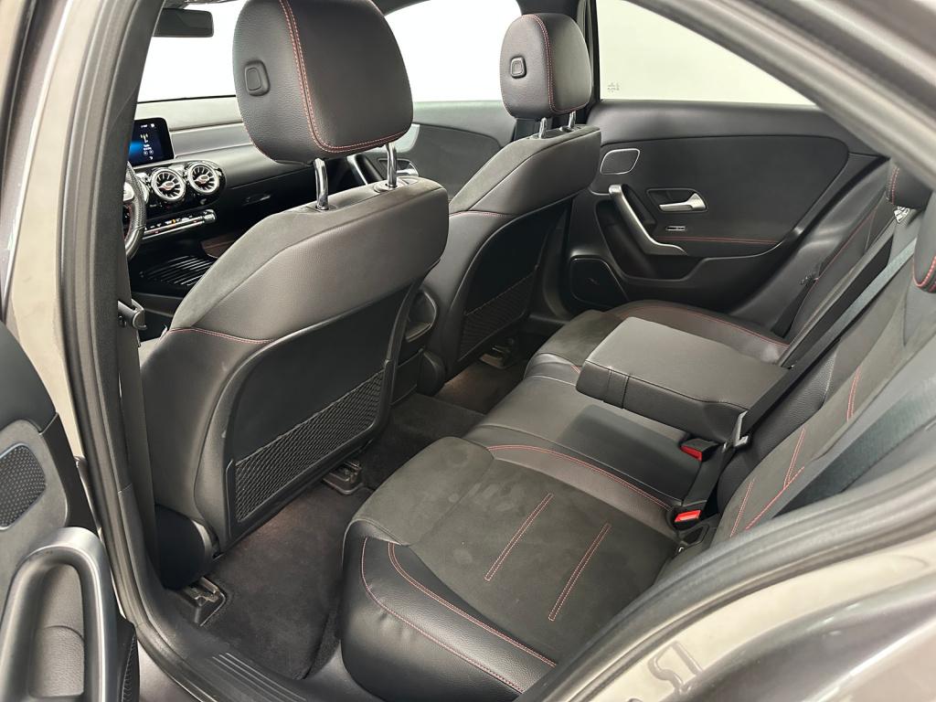 Mercedes-Benz A-Klasse 200 amg premium plus | burmester | panoramadak | mem