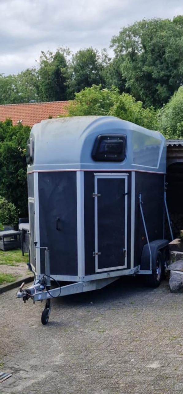 2 paards trailer