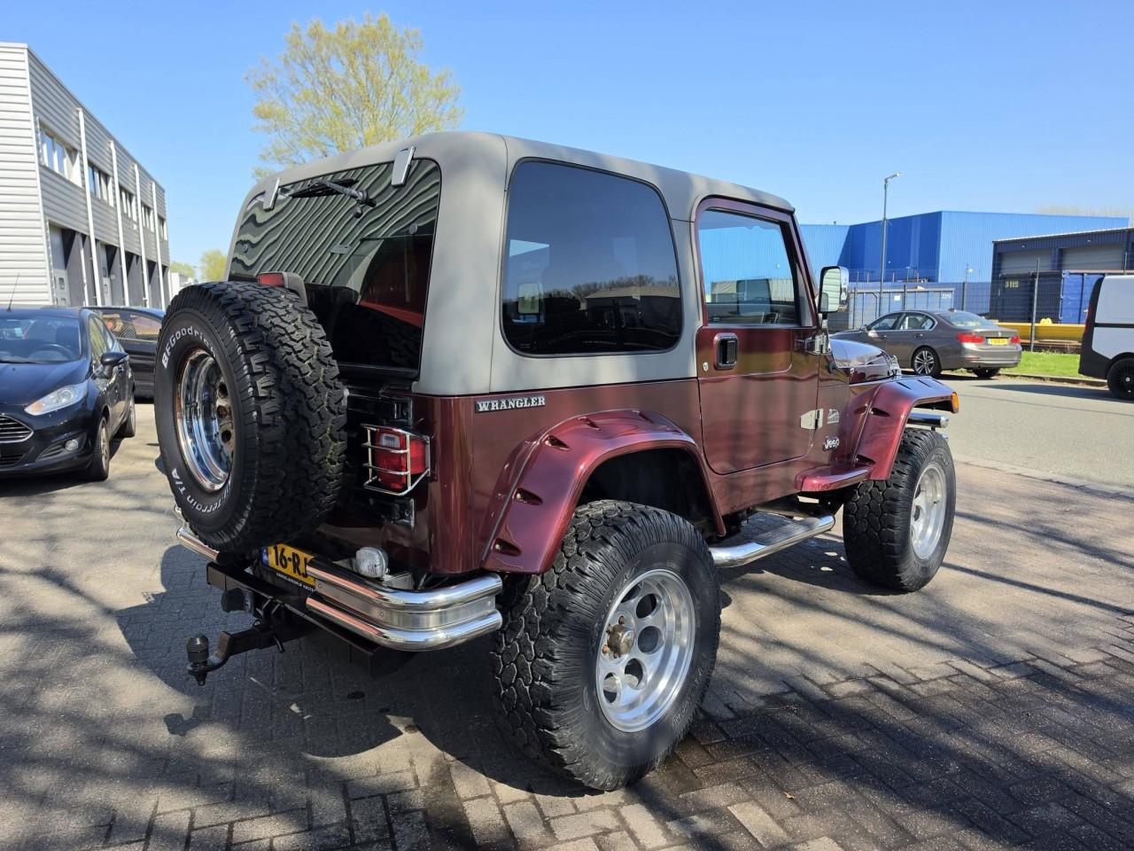 Jeep Wrangler TJ 4.0 6-cilinder Automaat 4x4 Sahara