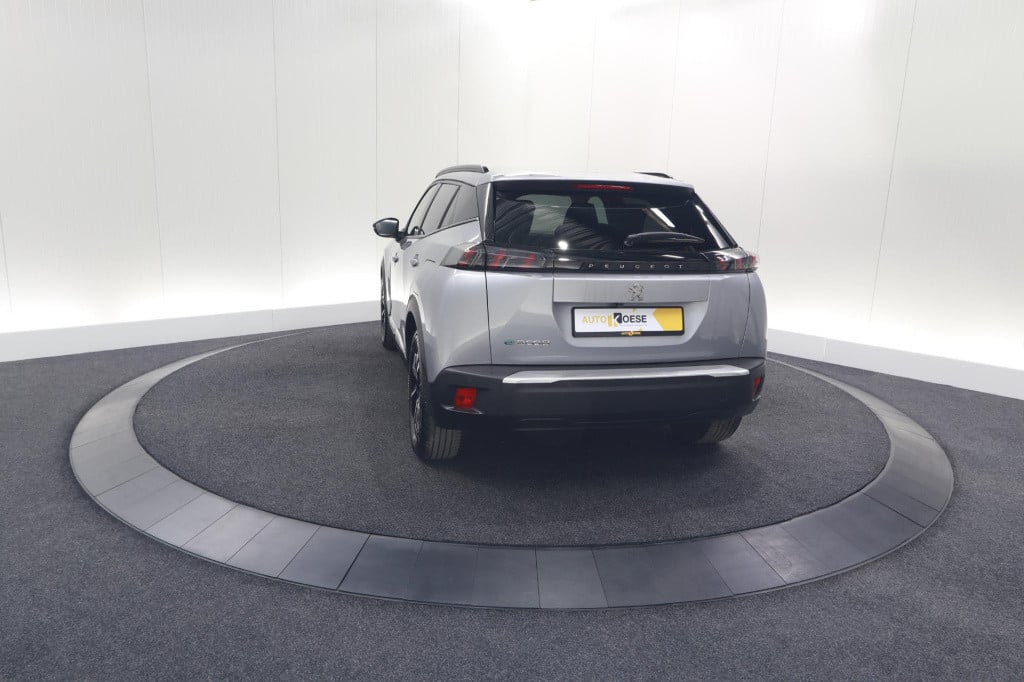 Peugeot E-2008 ev allure pack 50 kwh | 3 fase laadfunctie | camera | naviga