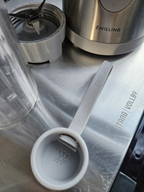 Krachtige Zwilling Enfinigy - Personal blender to go in zeer nette staat..