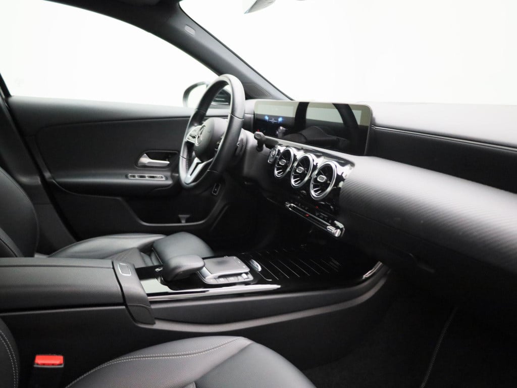 Mercedes-Benz A-Klasse 250 e | navigatie | apple carplay / android auto | c