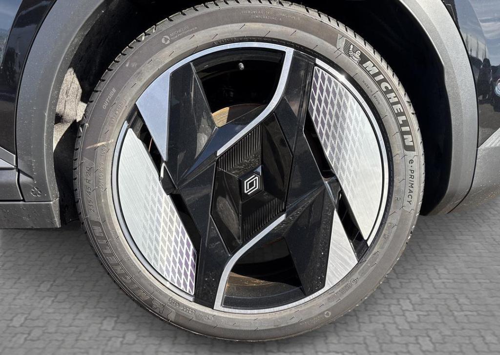 Renault Scenic e-tech ev87 long range iconic