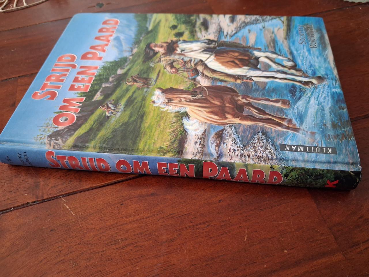 Strijd om een paard - kinderboek