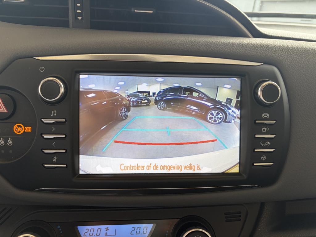 Toyota Yaris 1.5 hybrid aspiration automaat | nav | camera