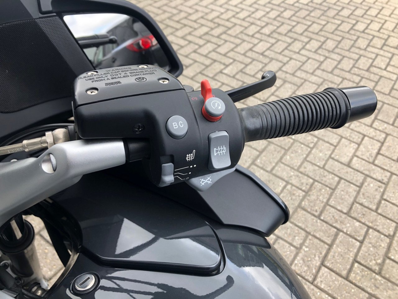 Zeer nette BMW R1200RT '05 met 112 dkm, cruisecontrol, CD, topkoffer €4250