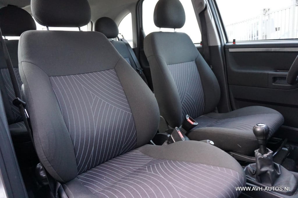 Opel Meriva 1.6-16v enjoy