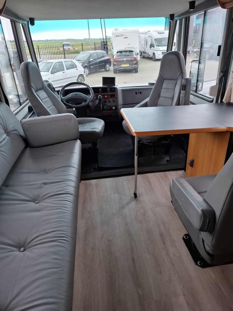 Camper