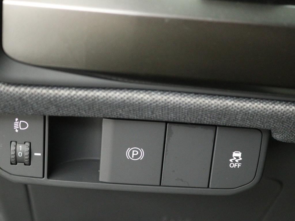 Kia Ev3 plus 81.4 kwh | trekhaak afneembaar | parkeercamera | stoel- en stu