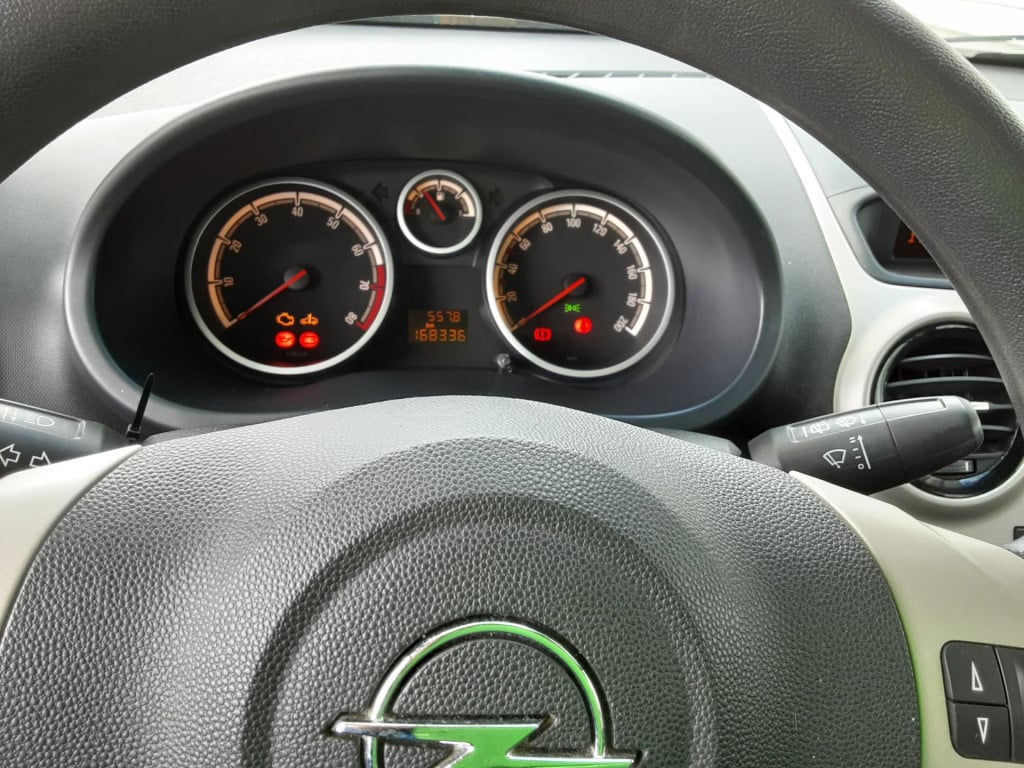 Opel Corsa 1.2-16v business