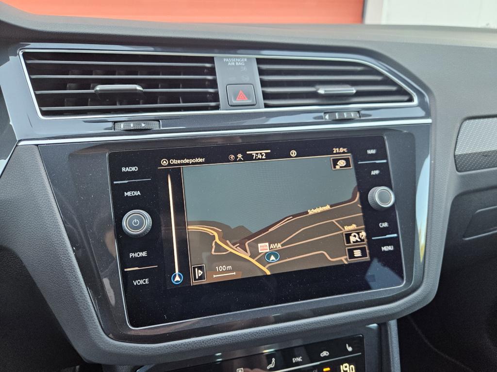 Volkswagen Tiguan 1.5 tsi r-line business+ | elek. trekhaak | keyless
