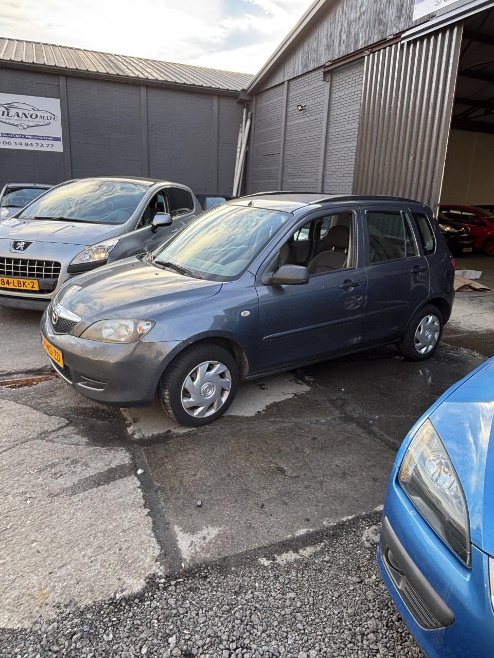 Mazda 2 weinig kilometers !