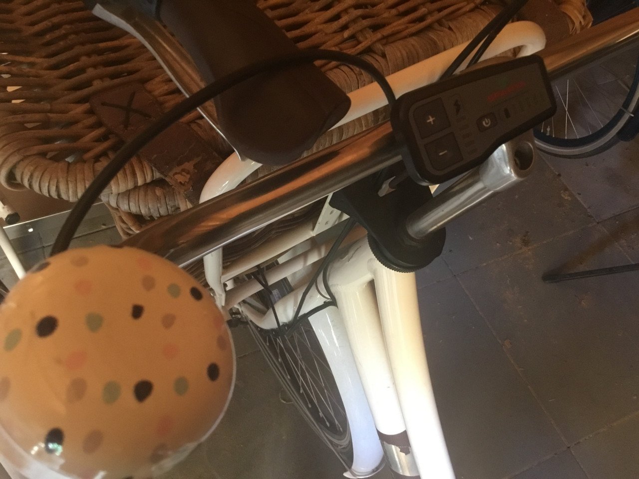 2x E bike Sparta Pick up gereserveerd tot woensdag 12 uur