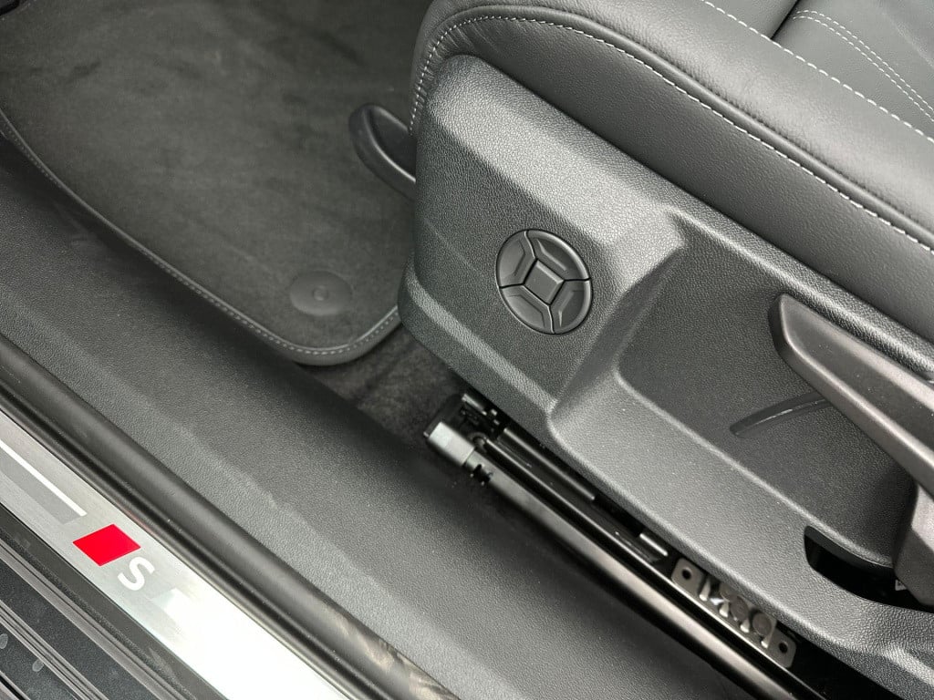 Audi A5 avant s edition 2.0 tfsi e 220 kw / 299 pk avant 7 versn