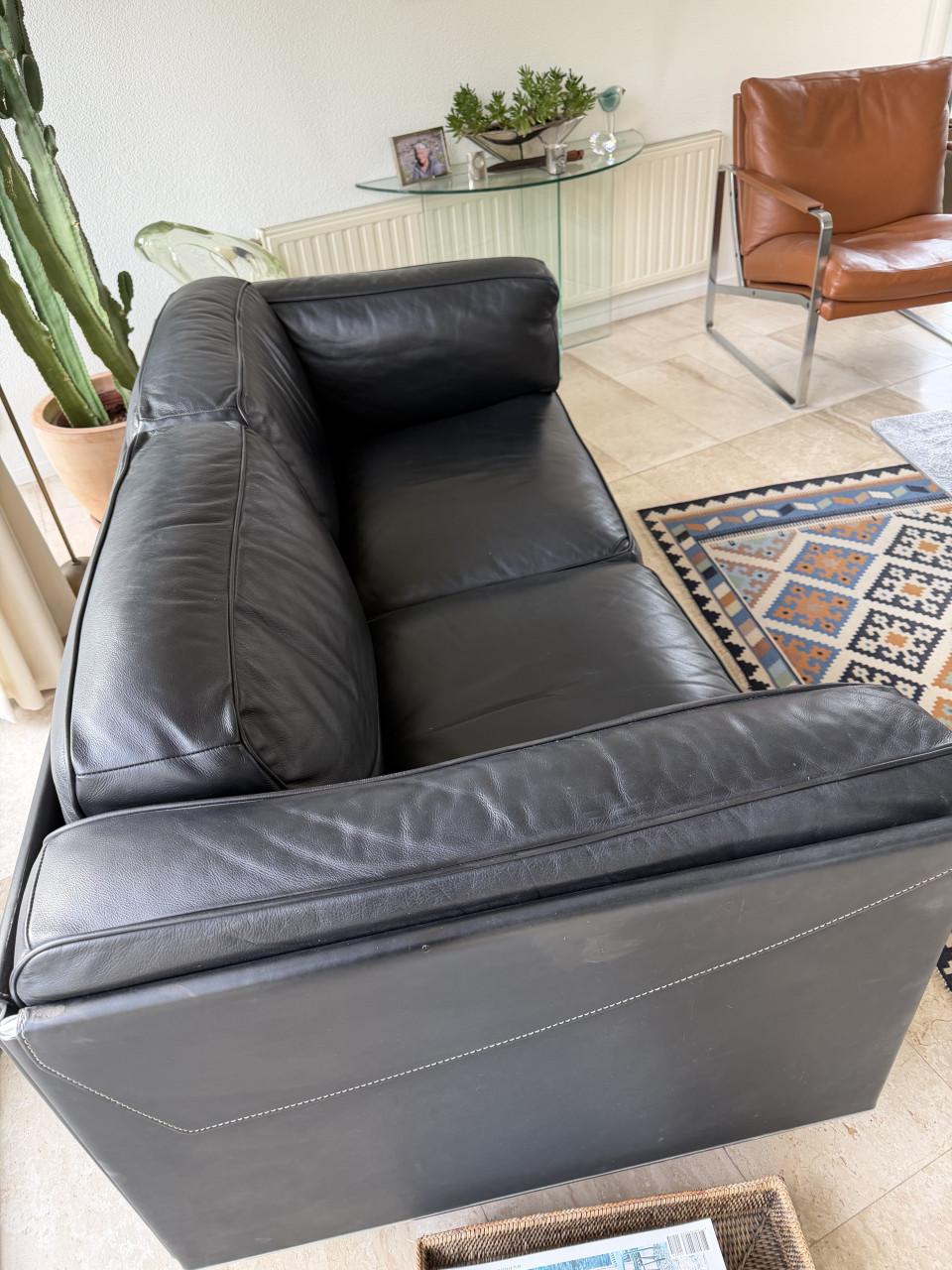 2 Poltrona Frau 2,5en 2 zitsbanken