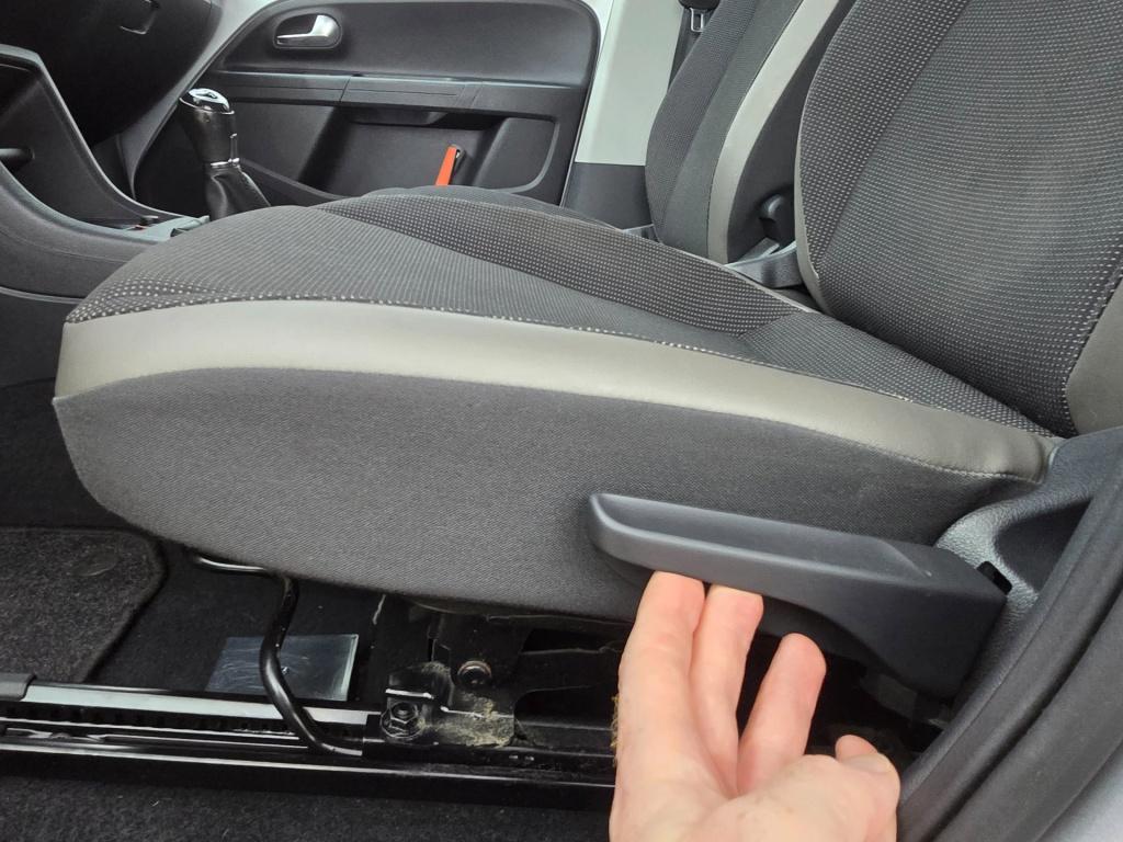 Volkswagen UP! occasion 1.0 high up! met cruisecontrol | tweedehands volksw