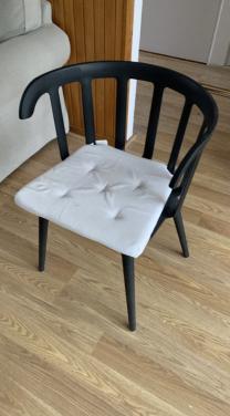 GRATIS 4 IKEA stoelen