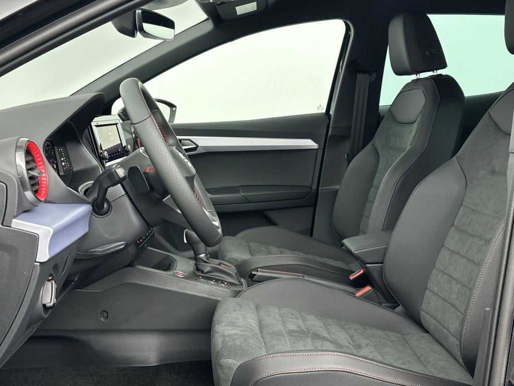 Seat Ibiza fr business connect 1.0 tsi 85kw / 115pk hatchback