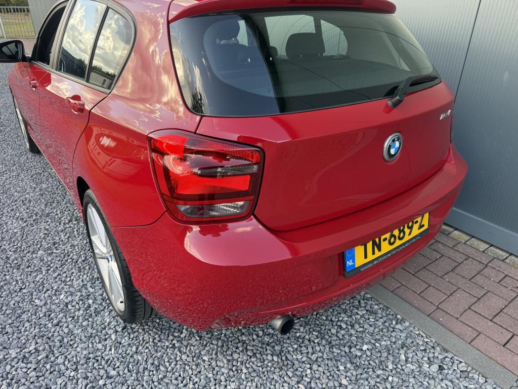 BMW 1 Serie 114i ede business 5-drs